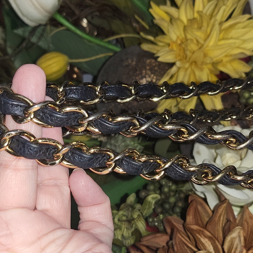 Chanel Jumbo Flap - Picture 7 of 15